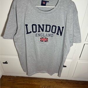 BRAND NEW Sz XL London England Gray Shirt